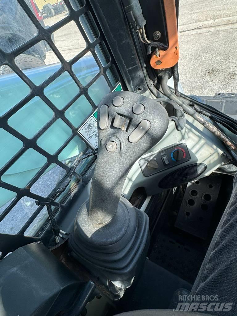 Bobcat S 770 Mini Pale Gommate