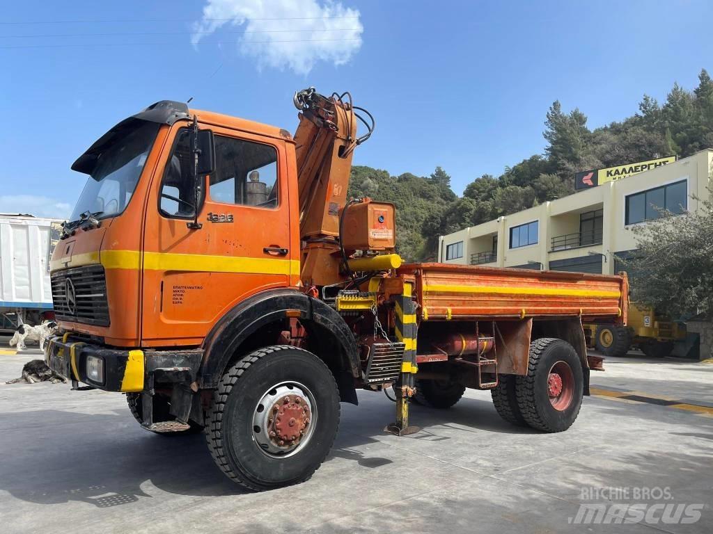 Mercedes-Benz 1626K Autogru
