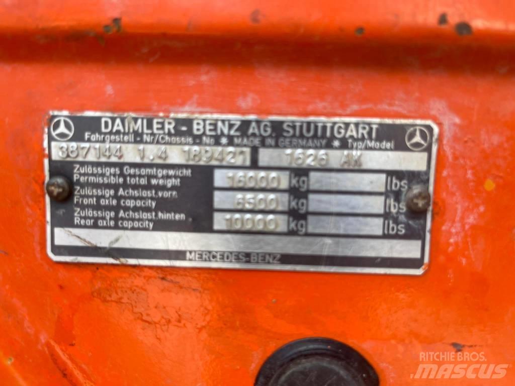 Mercedes-Benz 1626K Autogru