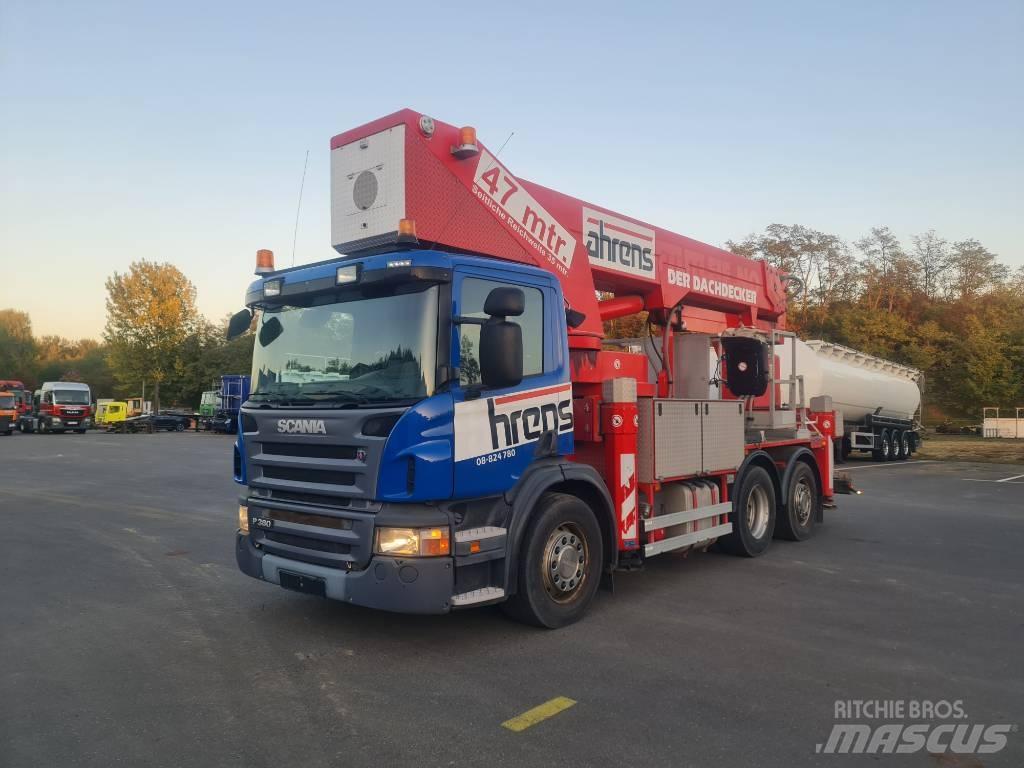Scania P 380 Piattaforme autocarrate