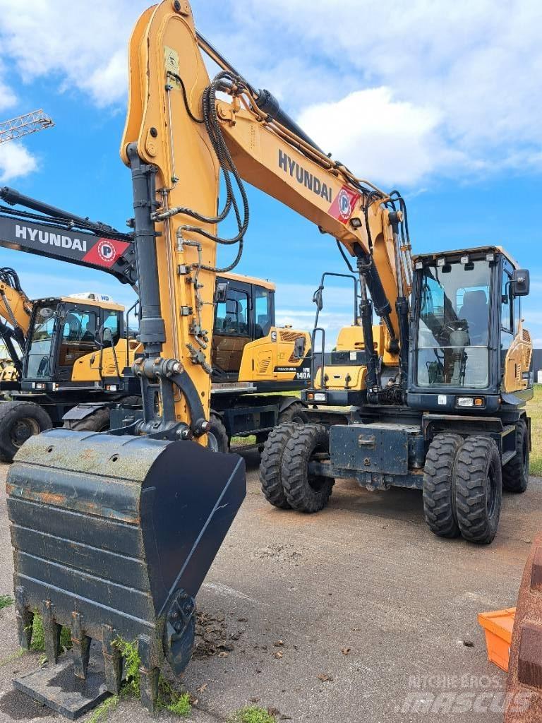 Hyundai HW140 Escavatori gommati