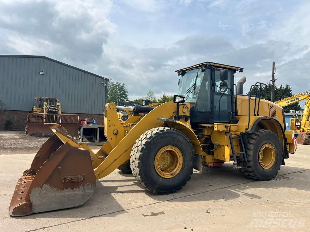 CAT 962 K Pale gommate