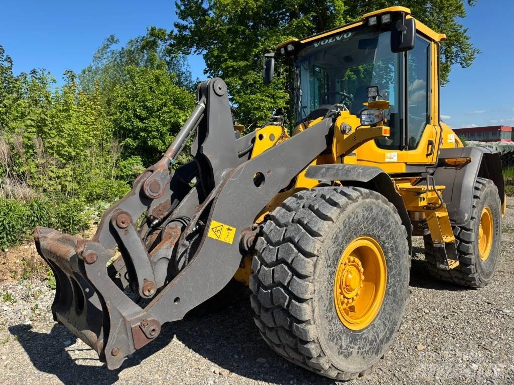 Volvo L 90 H Pale gommate