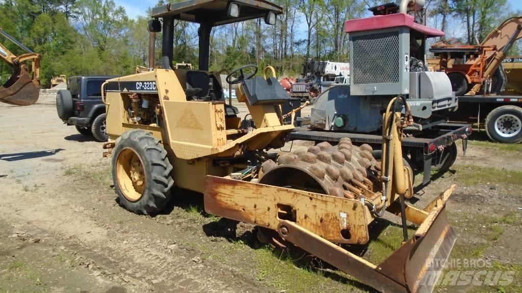 CAT CP 323 C Rulli Combinati