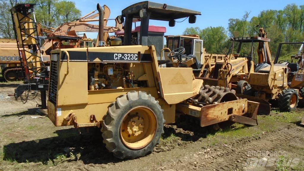 CAT CP 323 C Rulli Combinati
