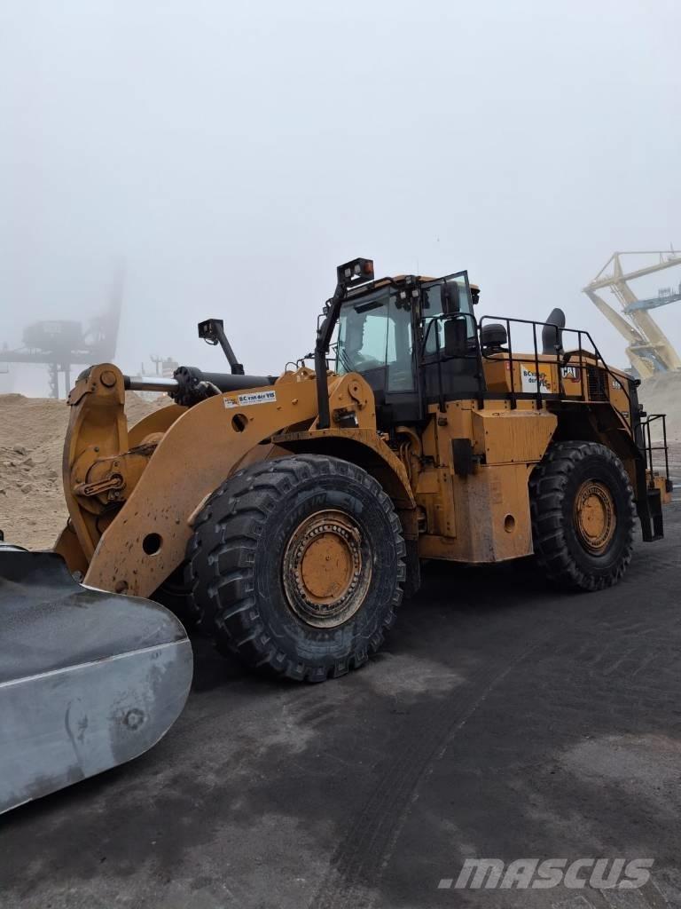 CAT 988XE Pale gommate