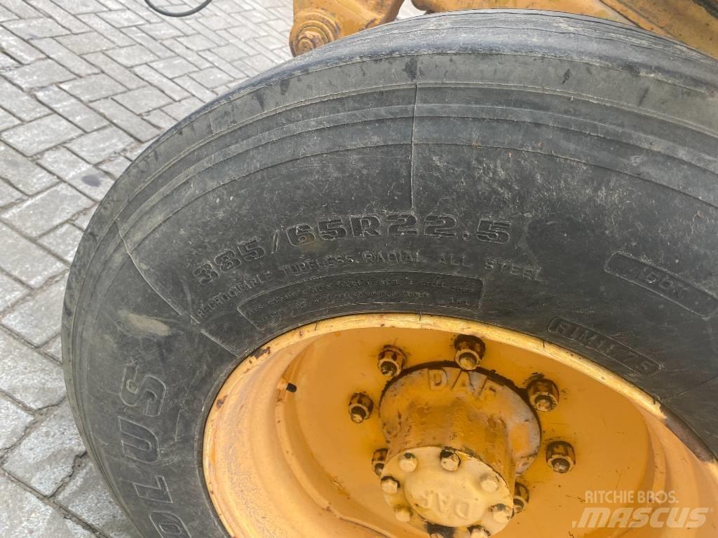  Pole Trailer Rimorchi leggeri