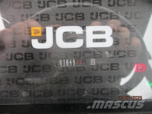 JCB 406 T4 Pale gommate