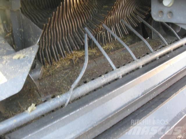 CLAAS Rollant 455 RC Rotopresse