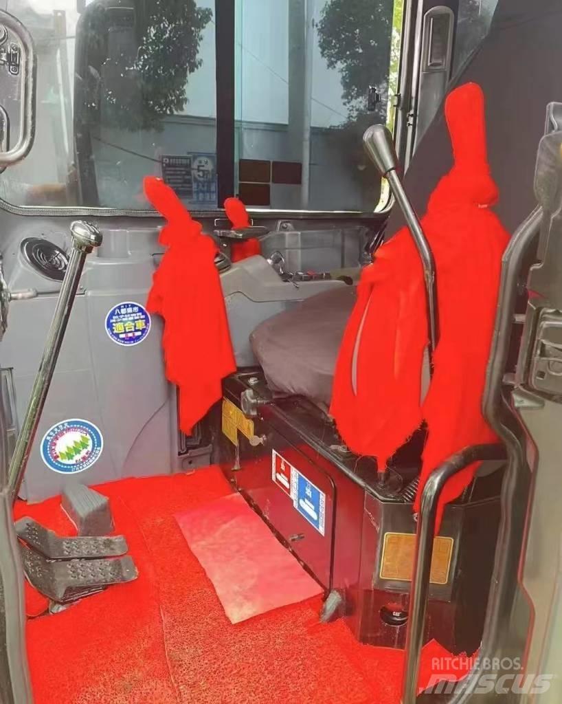 CAT 303.5 Escavatori cingolati
