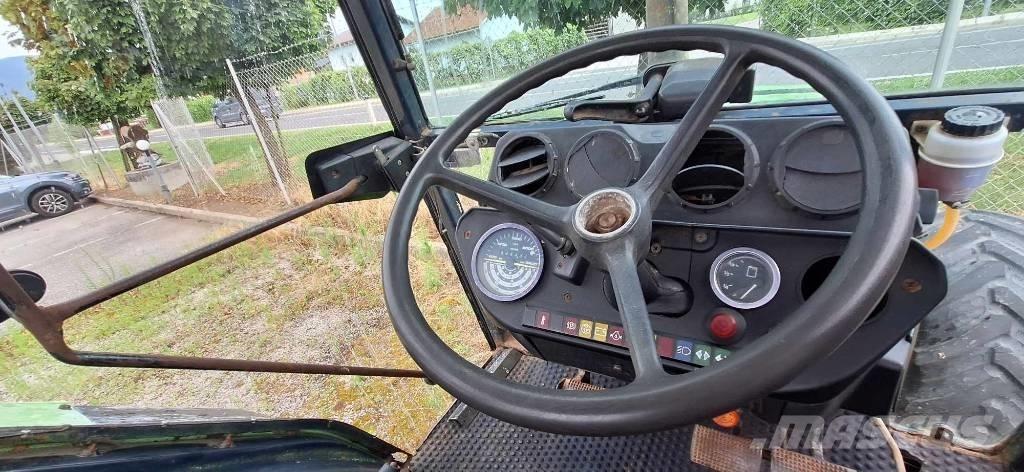 Deutz-Fahr 1070S Trattori