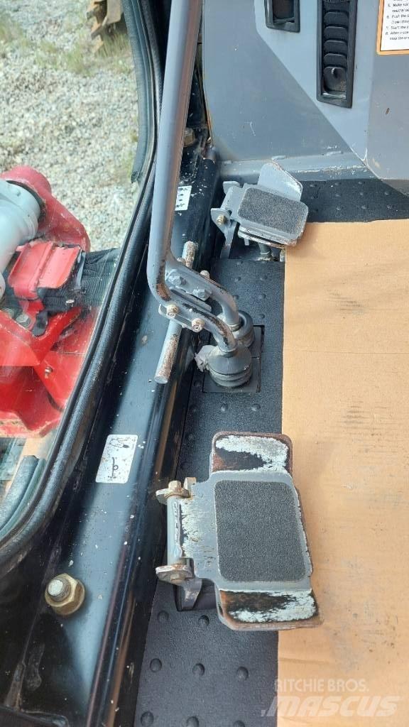 Takeuchi TB 23 R Miniescavatori