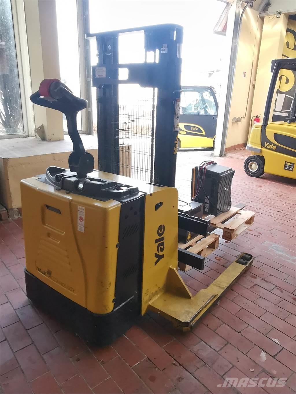 Yale MS15XSL Transpallet uomo a terra