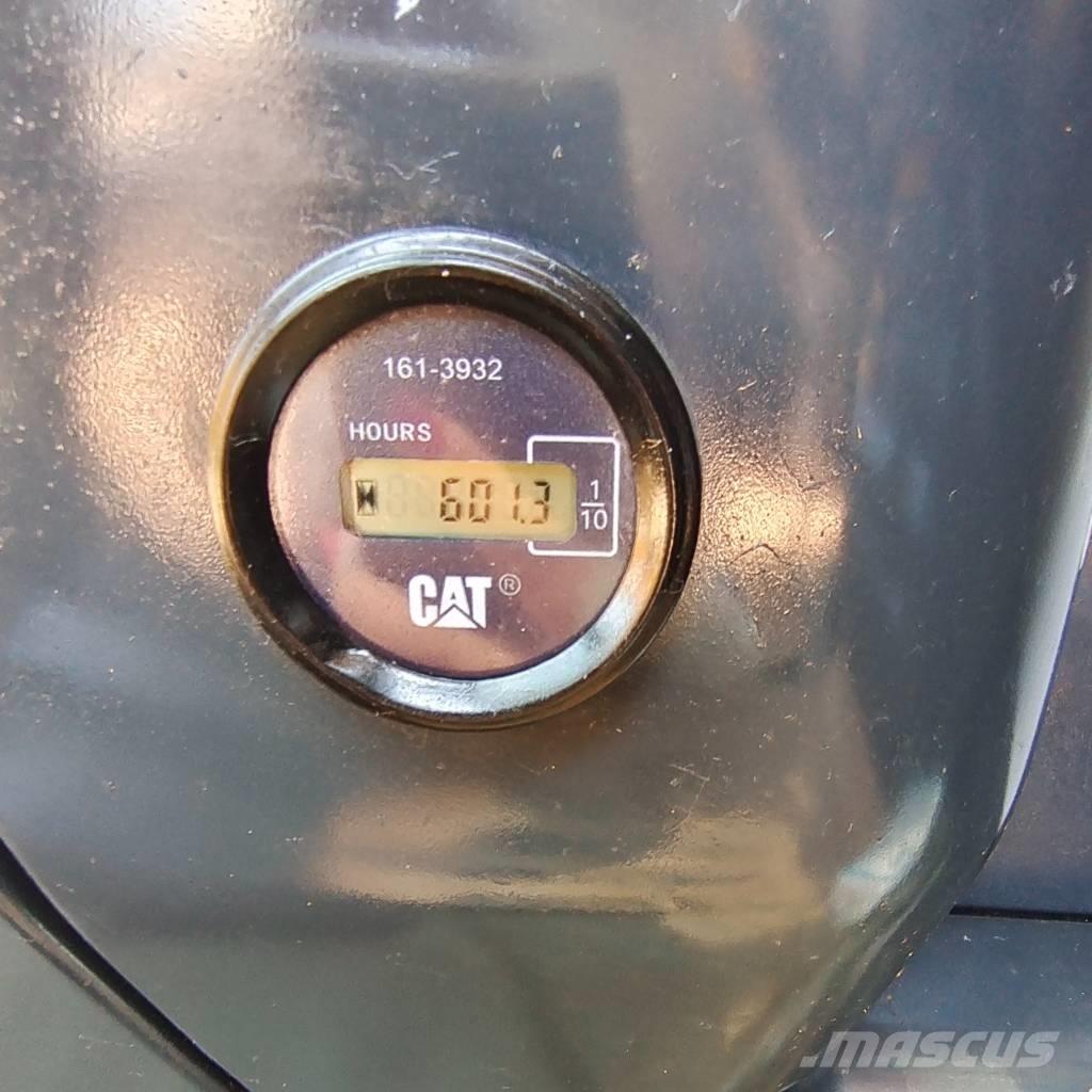 CAT 324 D L Escavatori cingolati