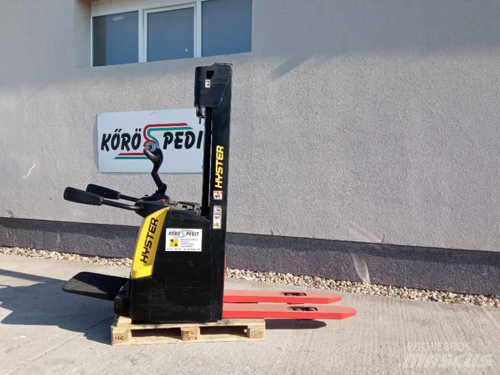 Hyster S1.4S Transpallet uomo a terra