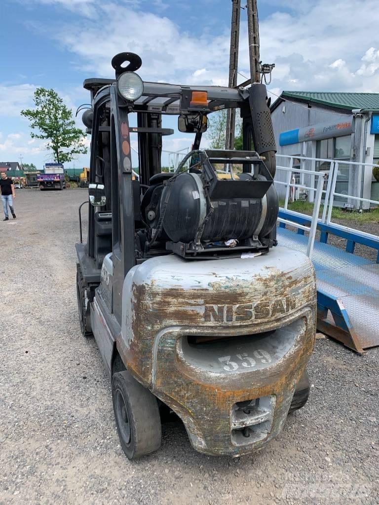 Nissan UG1D2A32LQ Carrelli elevatori GPL