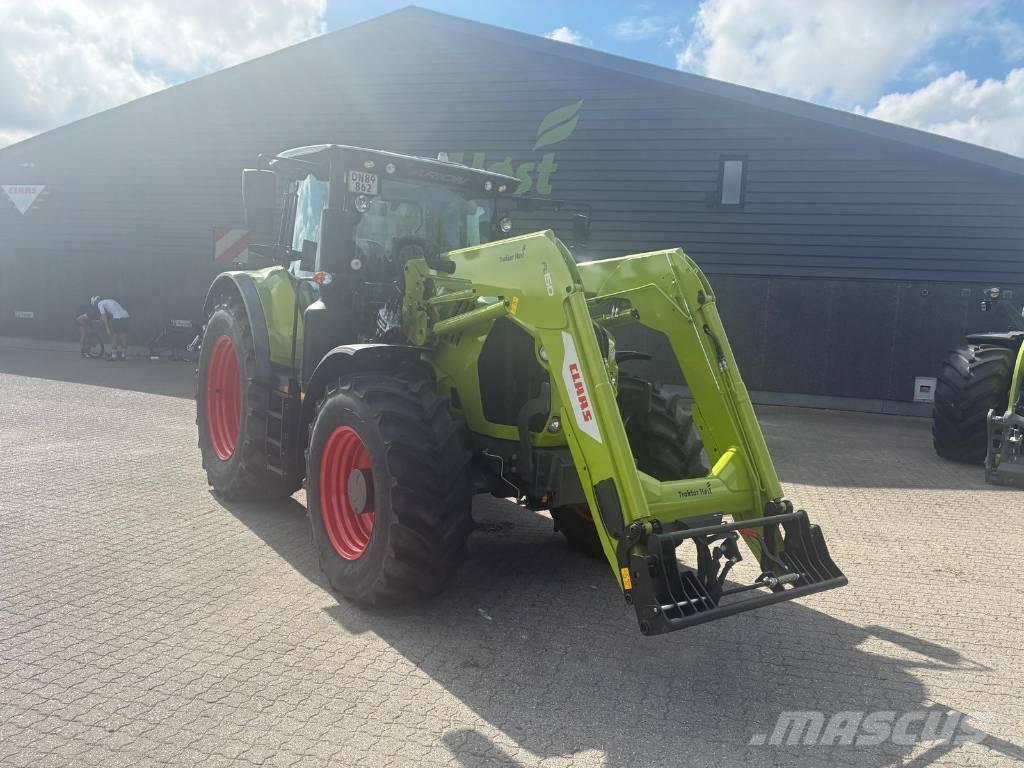 CLAAS ARION 650 CIS+ Trattori
