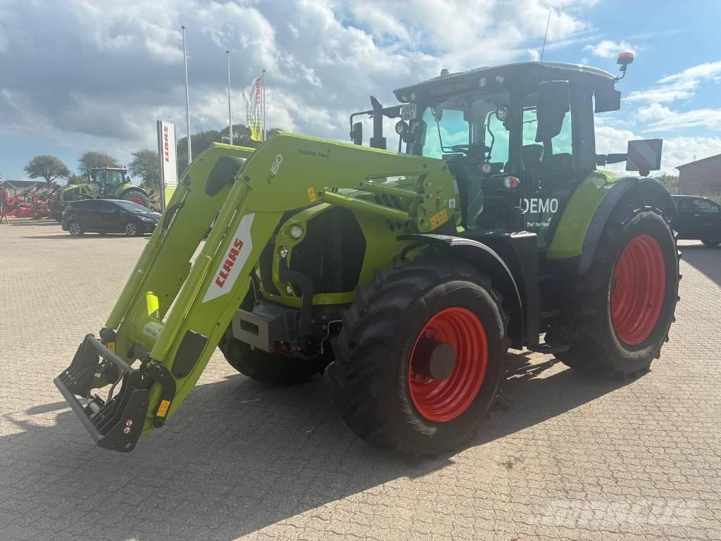 CLAAS ARION 650 CIS+ Trattori