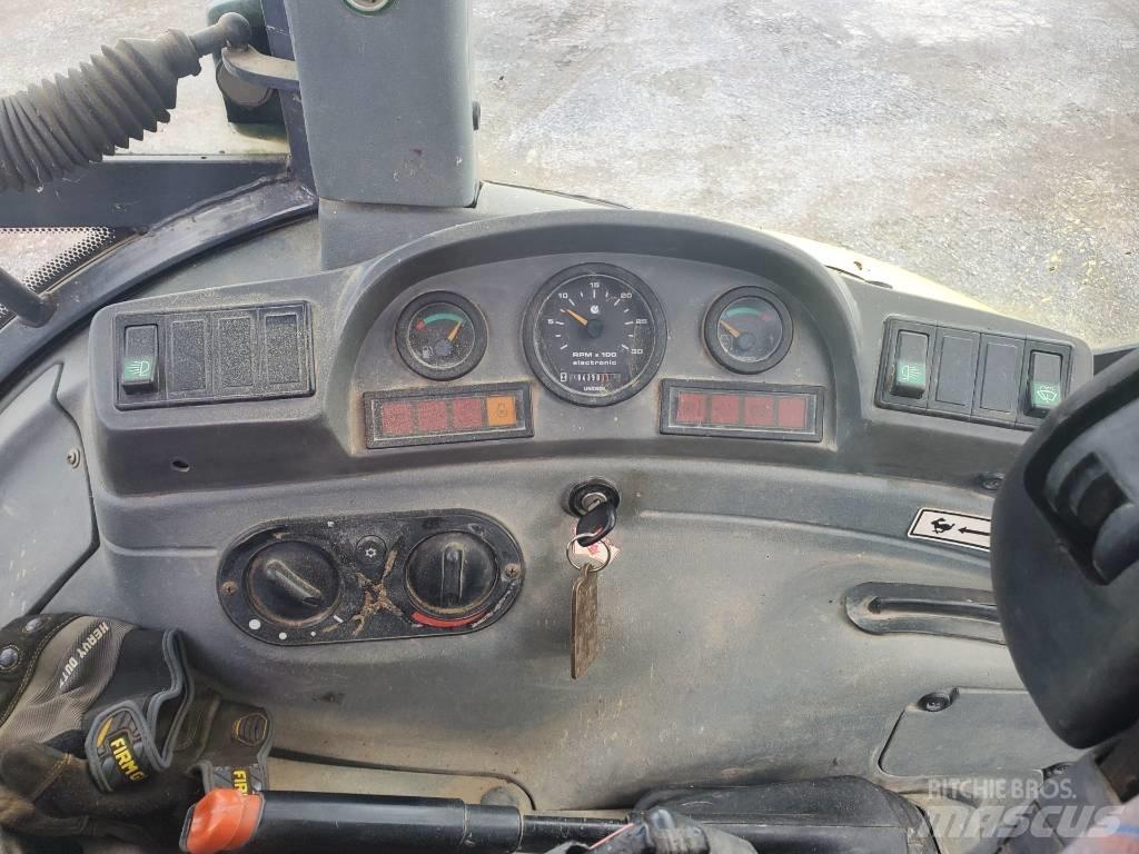 New Holland LB 75 Escavatori gommati