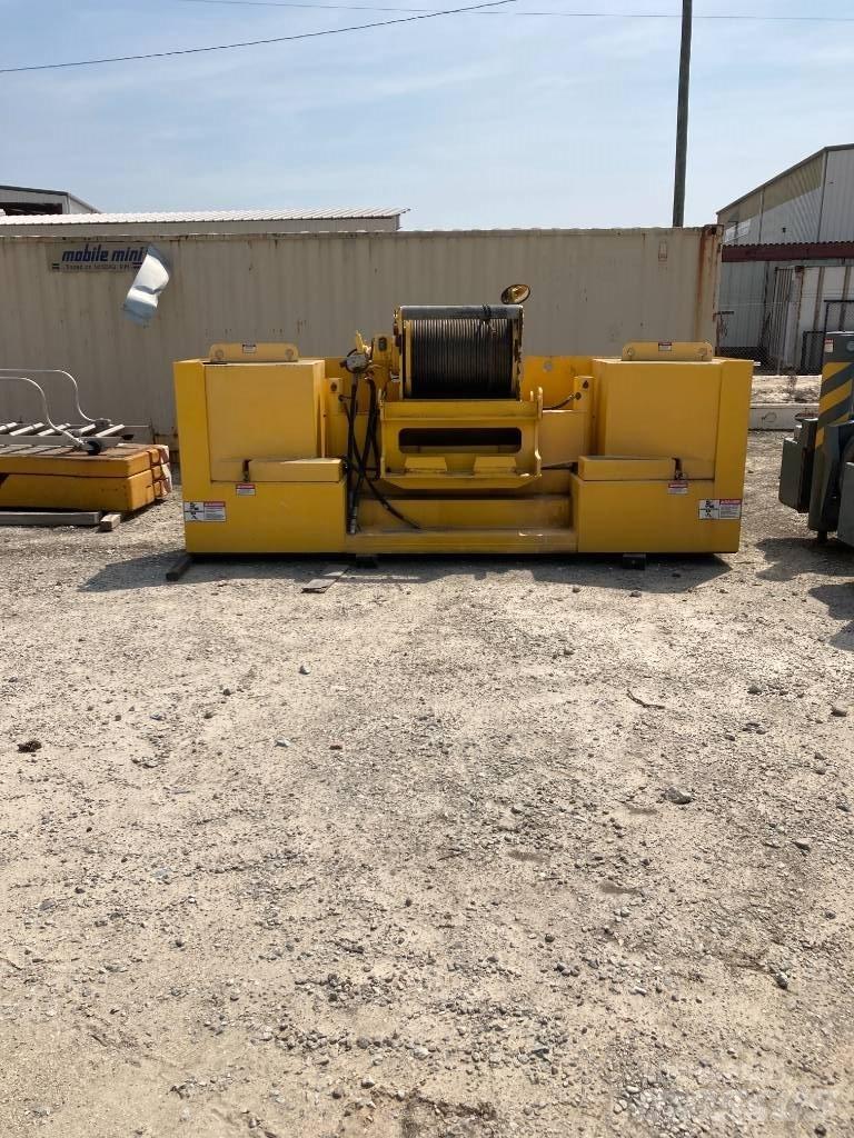 Grove RT 9130 E Gru per terreni difficili