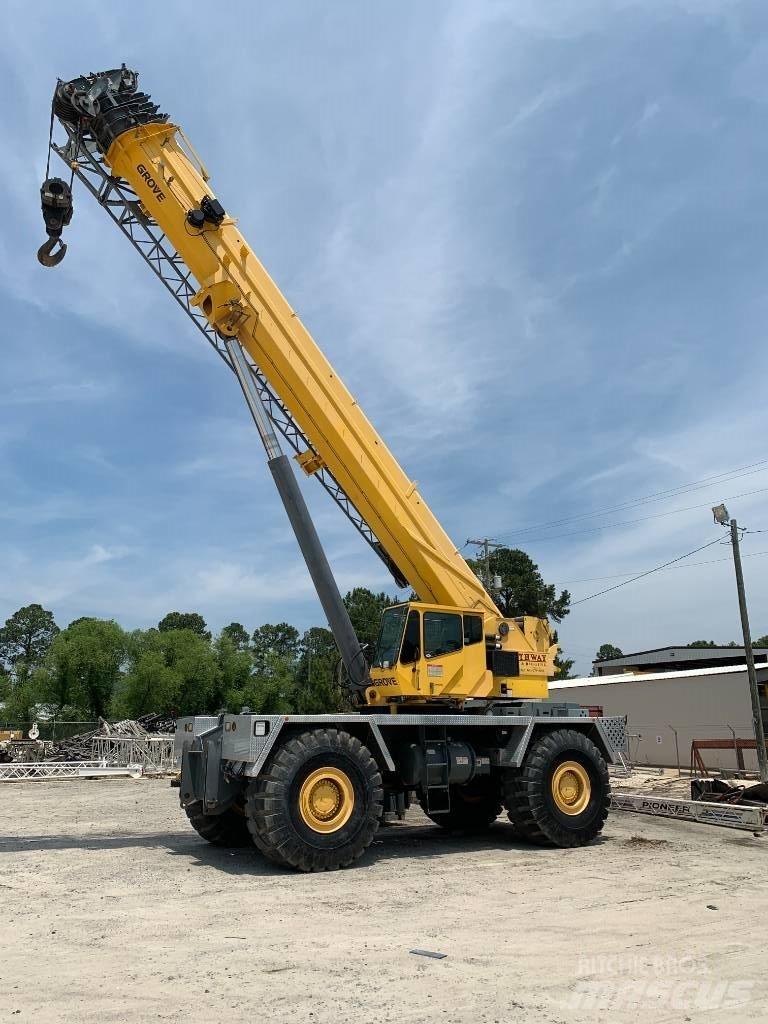 Grove RT 9130 E Gru per terreni difficili
