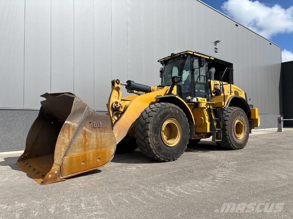 CAT 972 M XE Pale gommate