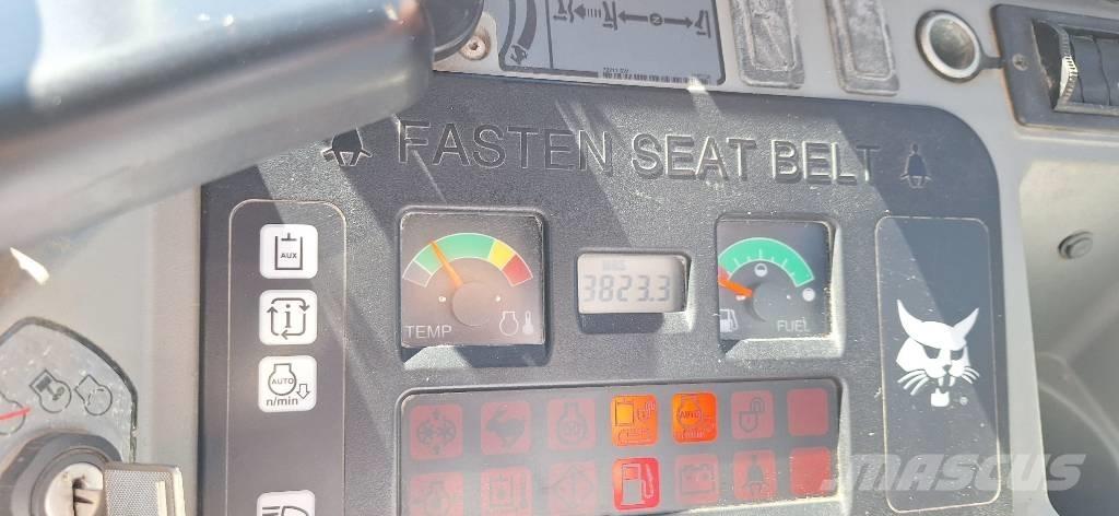 Bobcat E 26 Miniescavatori