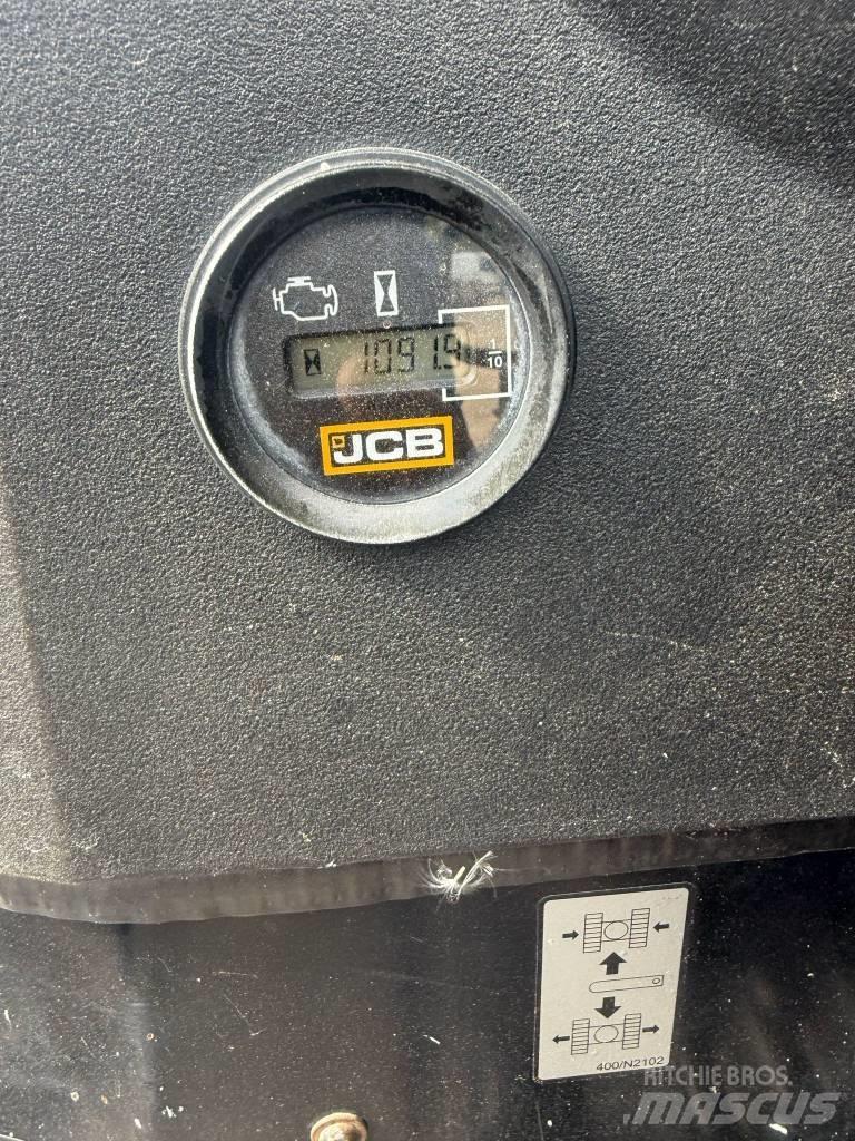 JCB 16 C-1 Miniescavatori