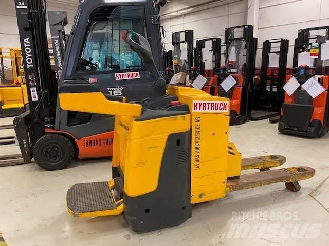 Jungheinrich ERE 225 Transpallet manuale