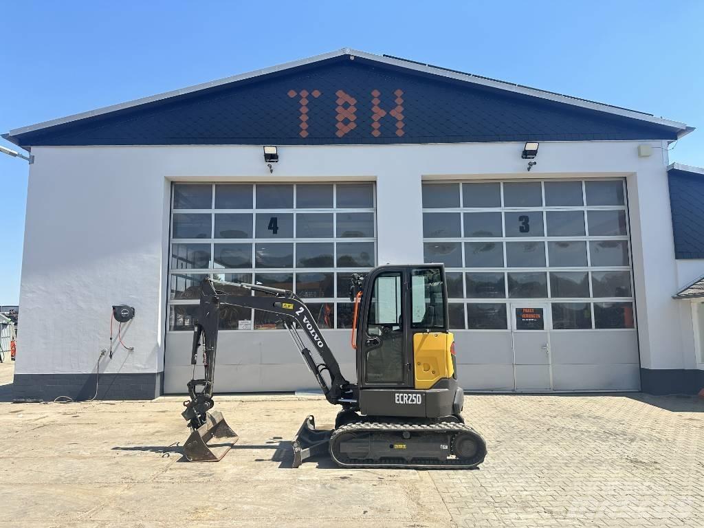 Volvo ECR 25 D Miniescavatori