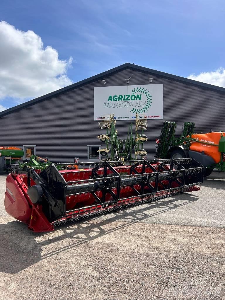 Case IH 3050 Testate per mietitrebbie