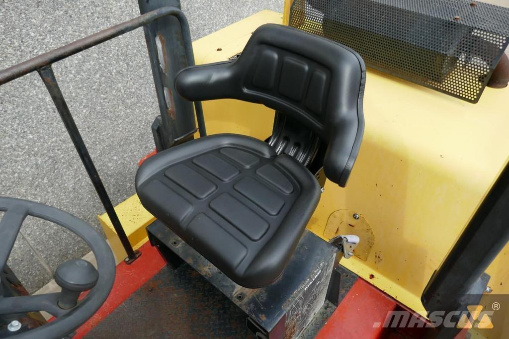 Dynapac CP142 Rulli gommati