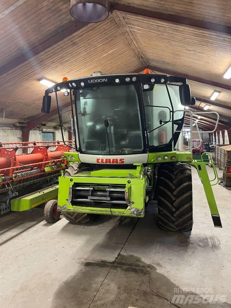 CLAAS Lexion 760 Mietitrebbiatrici