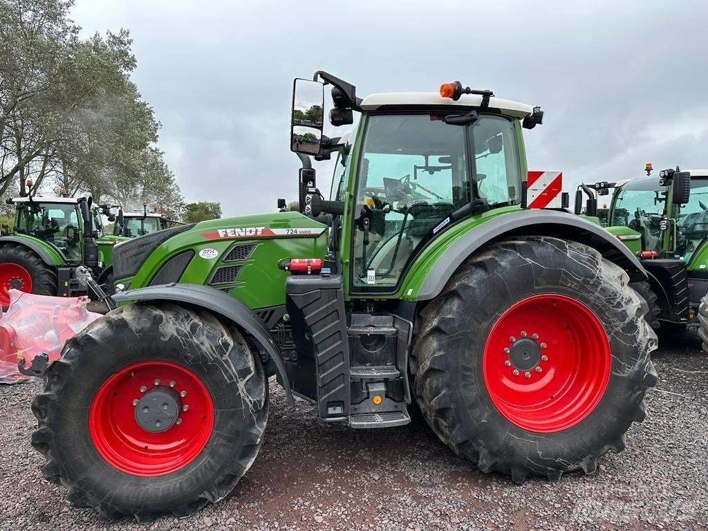 Fendt 724 Profi Plus Trattori