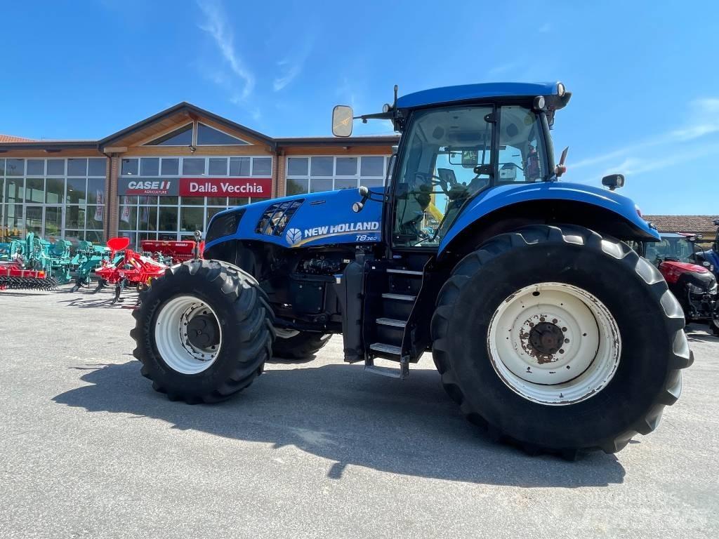 New Holland T 8.360 Trattori