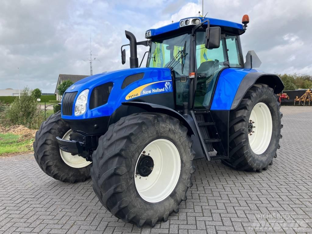 New Holland TVT 145 Trattori