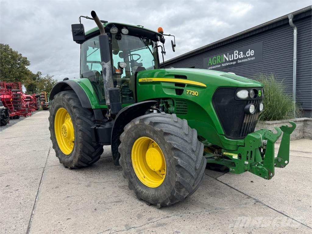 John Deere 7730 Trattori