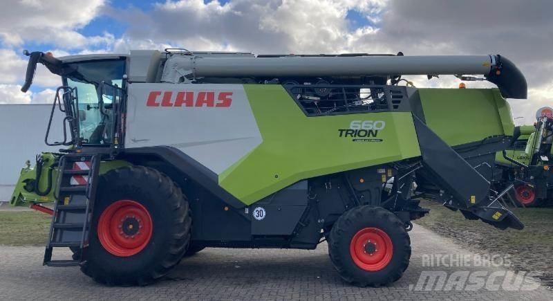 CLAAS TRION 660 Mietitrebbiatrici