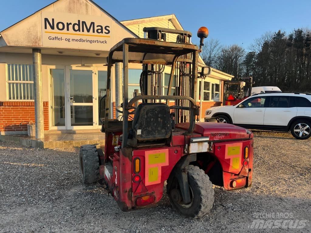 Moffett M4 25.3 Carrelli elevatori diesel