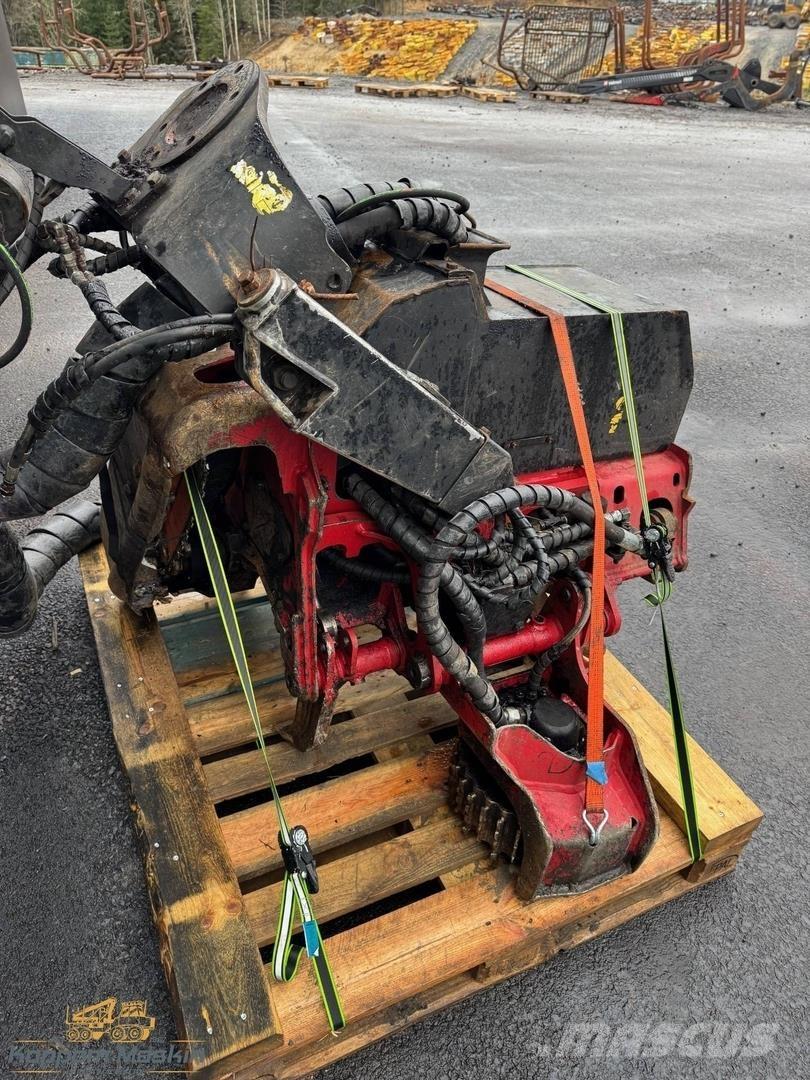 Waratah H413 Decespugliatrici e trinciatrici idrauliche