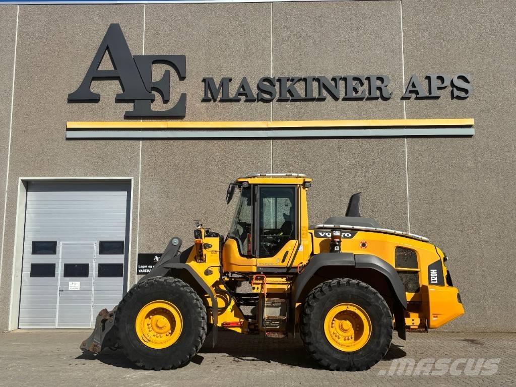 Volvo L 120 H Pale gommate