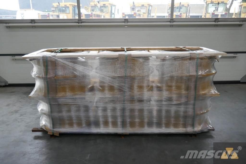 CAT 570-3854 Pneumatici, ruote e cerchioni