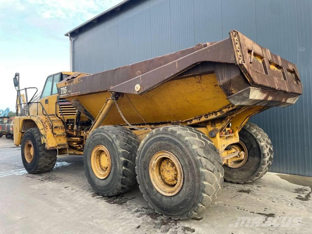 CAT 735 Dumpers articolati