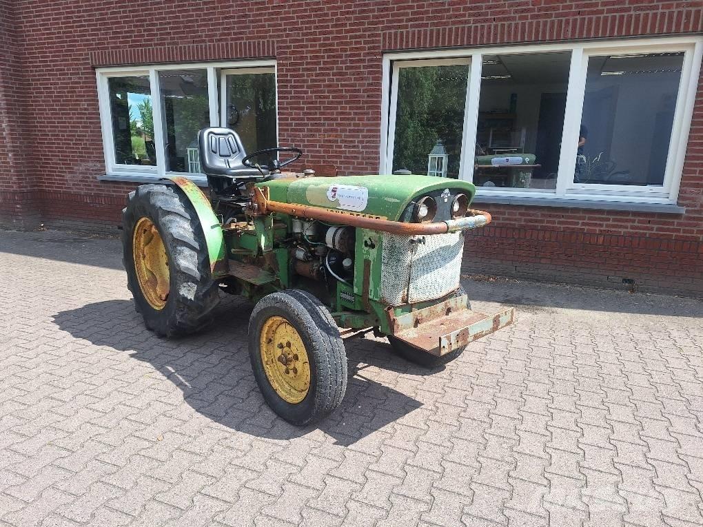 John Deere 1020 Trattori