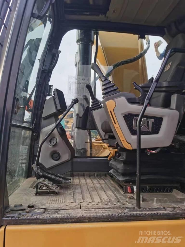 CAT 330 GC Escavatori cingolati
