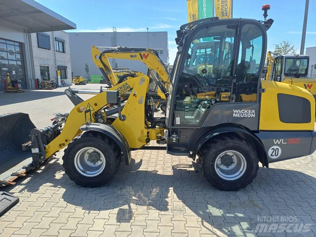 Wacker Neuson WL32 Pale gommate