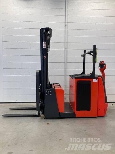 Linde L12AC/1171-01 Transpallet uomo a terra