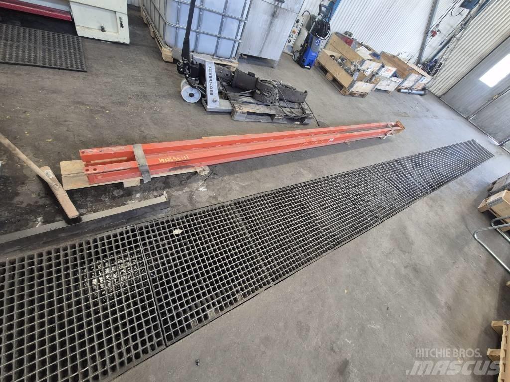 Sandvik Robolt Bullonatrici per tetto per miniera sotterranea