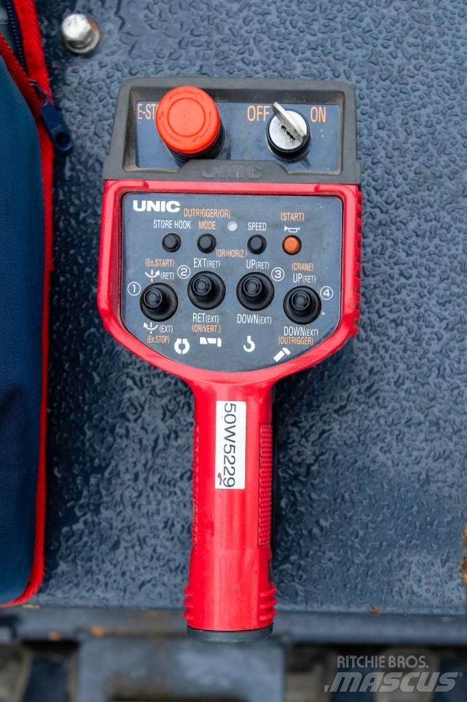 Unic URW-547 CDER Mini gru