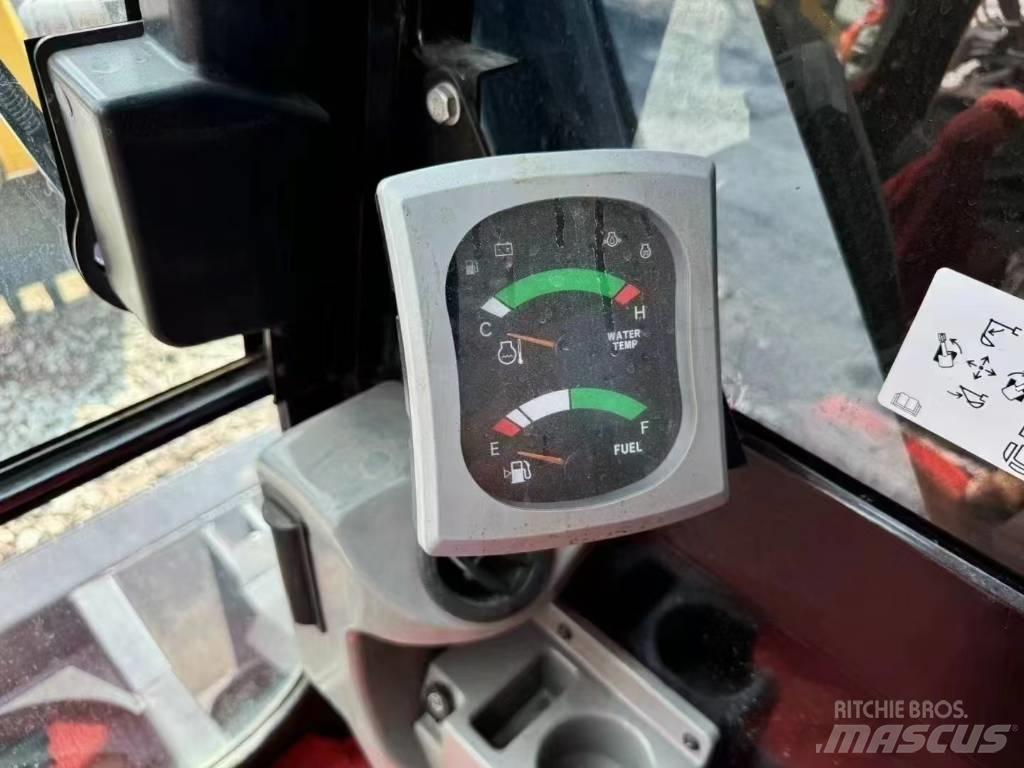 CAT 307E2 Escavatori cingolati